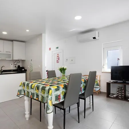 Holiday home Casa Ribeiro Local *